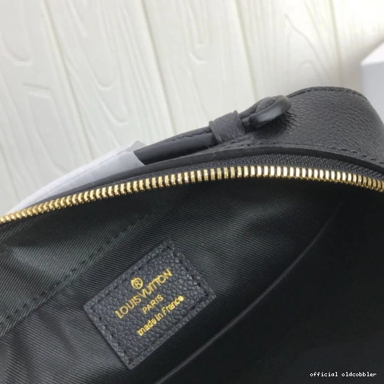 Official oldcobbler LOUIS VUITTON SAINTONGE 0816